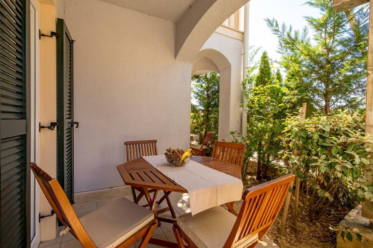 Villas Rab Palit Buitenkant foto