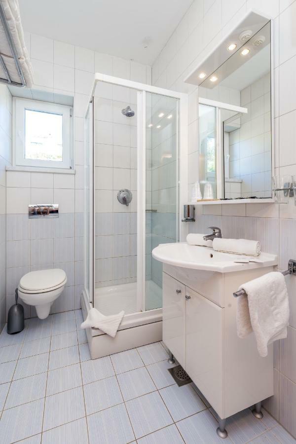 Villas Rab Palit Buitenkant foto